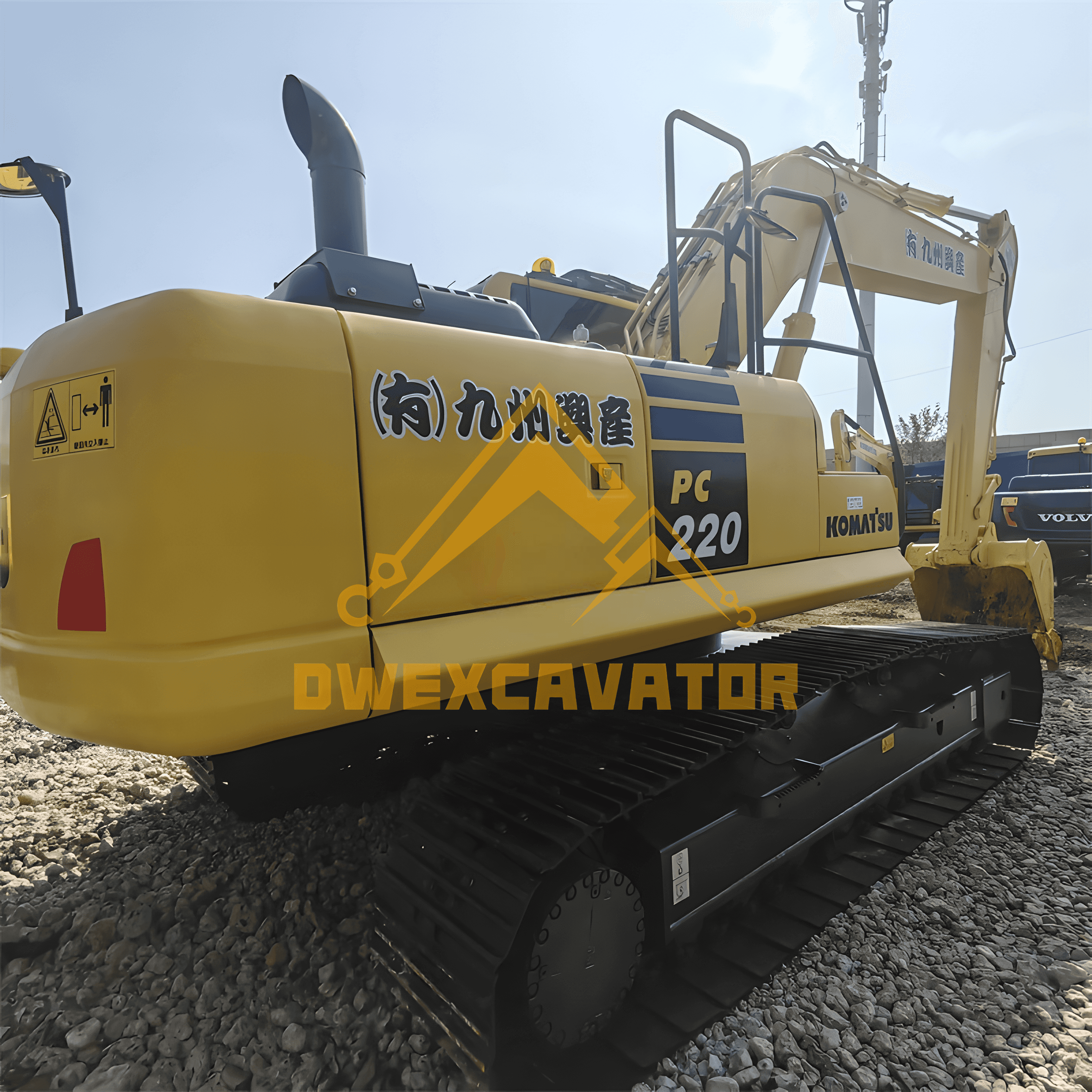 Used Komatsu PC220-8MO